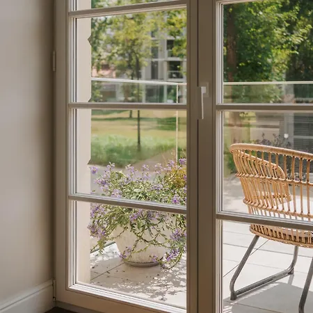 Przy Przystani Paryski Apartment